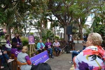 Presentación del programa de actos del Día Internacional de las Mujeres en Telde (Foto TA y FJS)